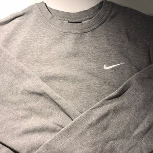 Gray Men’s Nike crew neck